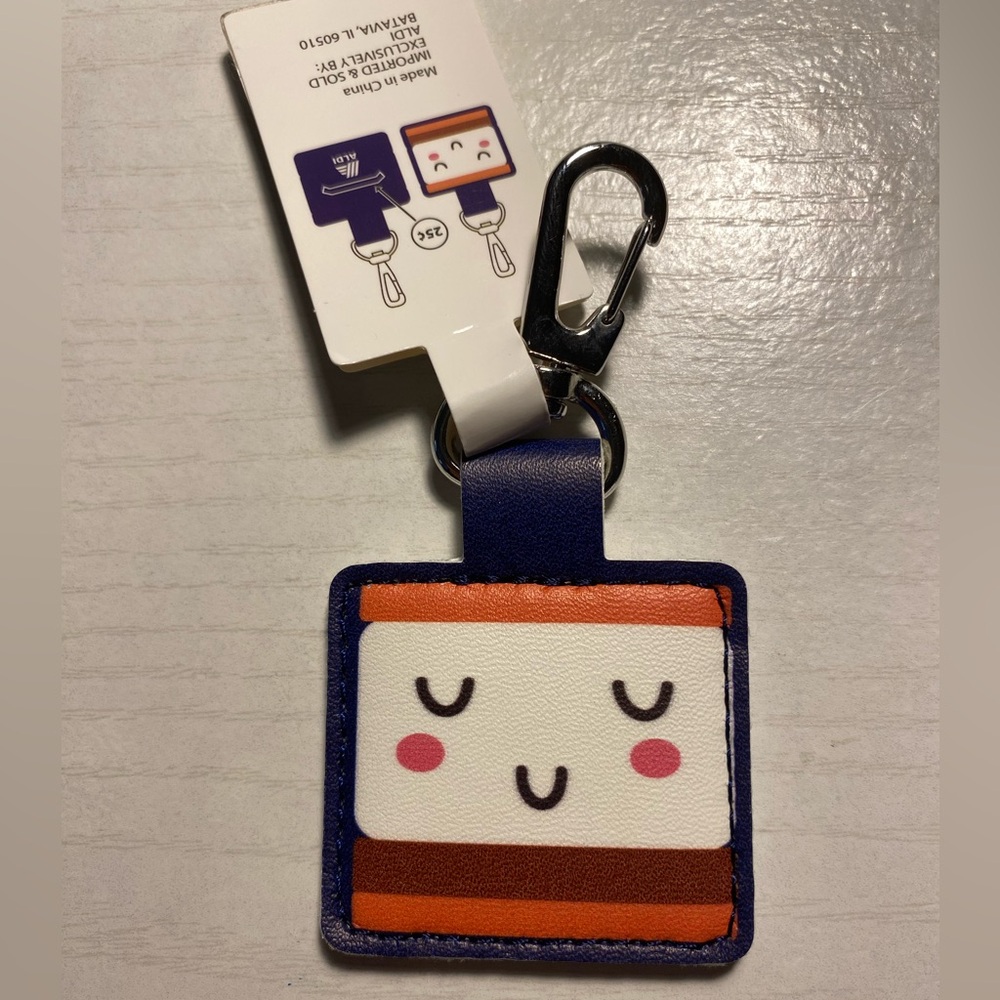 Aldi S’mores Keychain Quarter Keeper